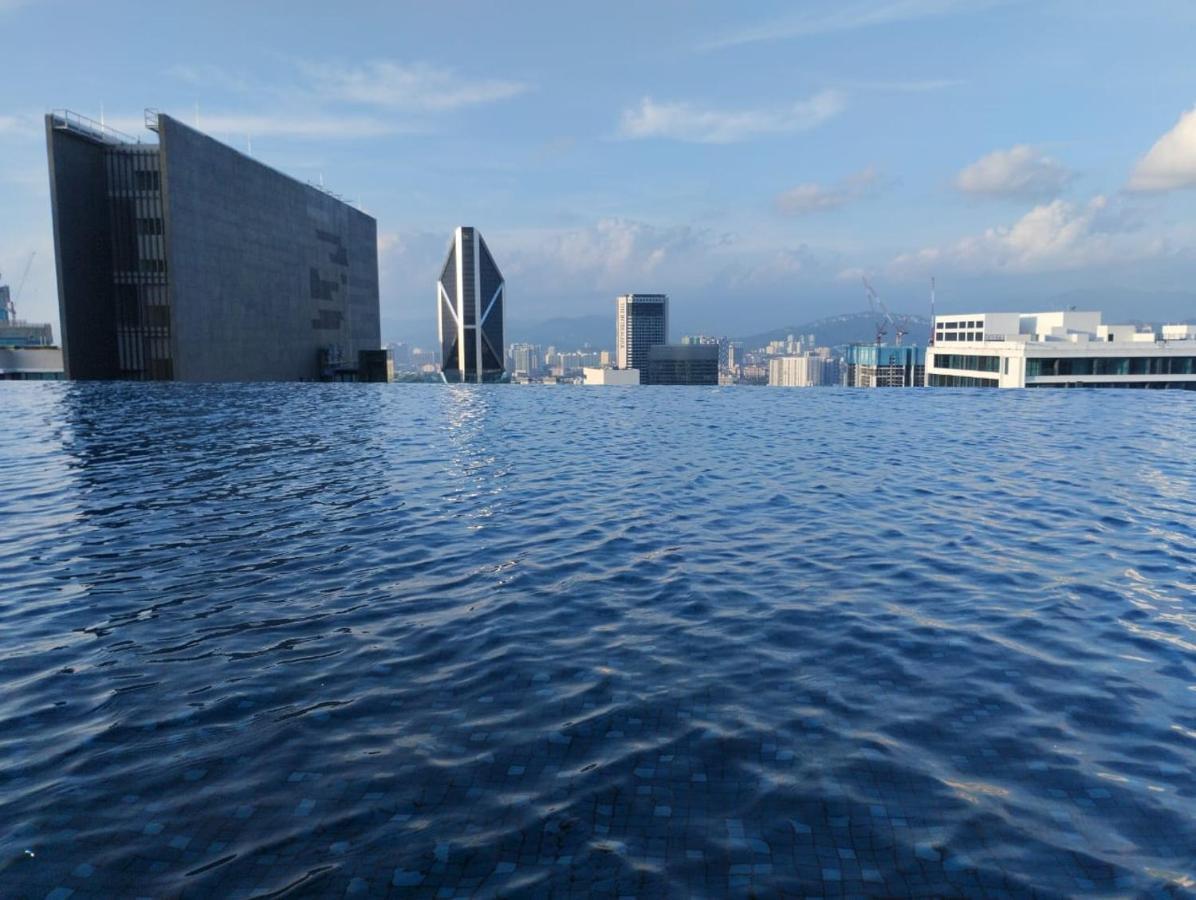 Astra @ Eaton Residences Kl Kuala Lumpur Exterior foto
